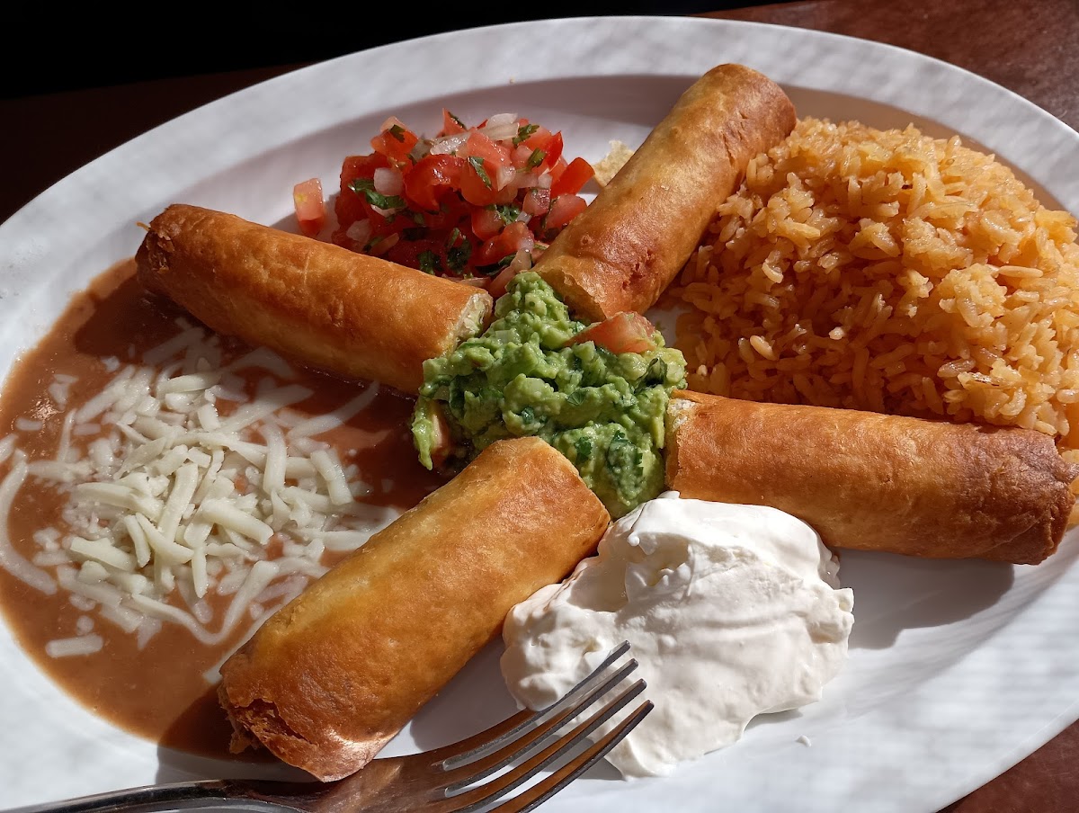 Rose’S Mexican Restaurant Photos 2